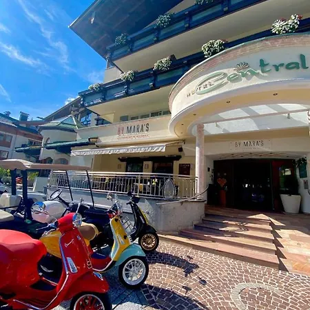 فندق Bar & Restaurant