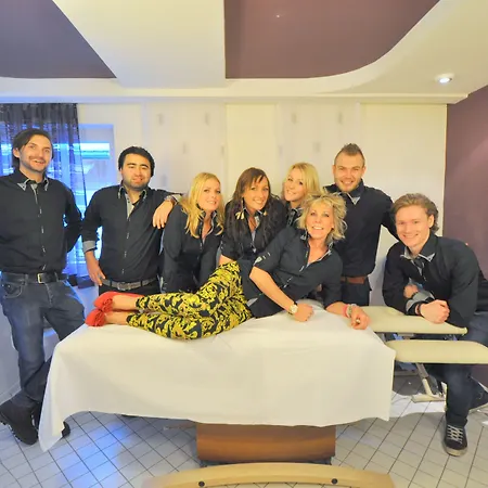 酒店 Bar & Restaurant