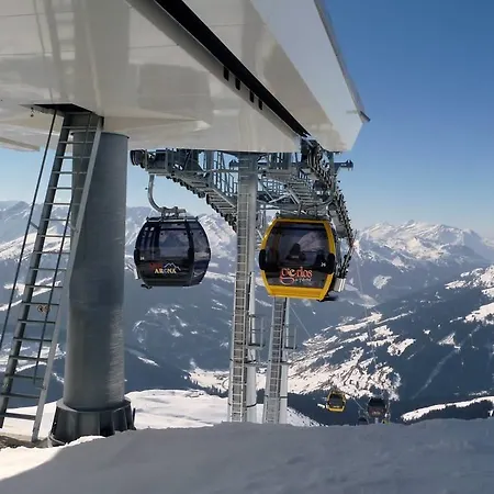 فندق Bar & Restaurant