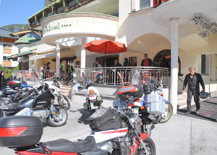 Bar & Restaurant 酒店 4*