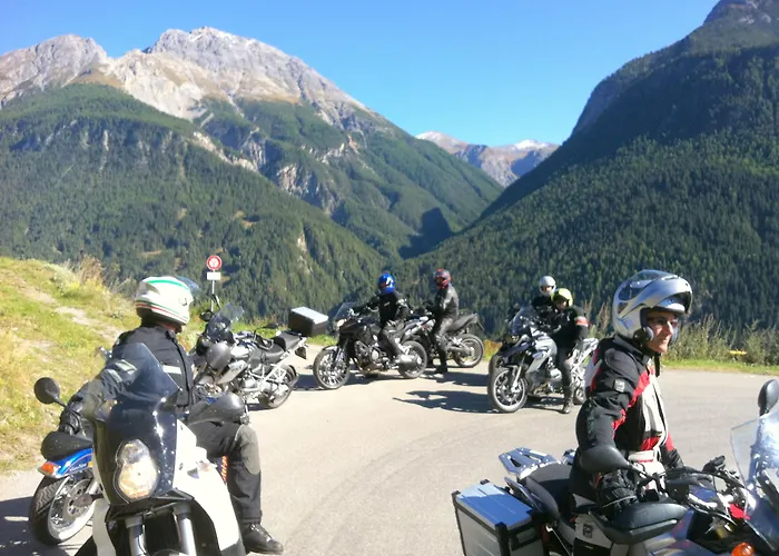 Bar & Restaurant 4* 盖洛斯