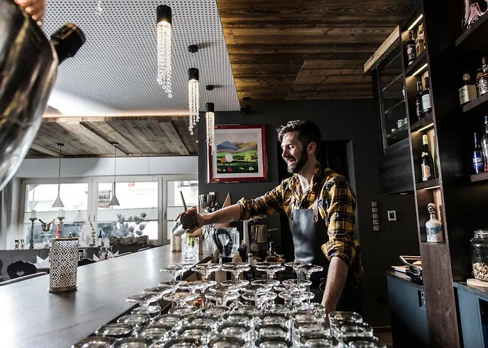 酒店 Bar & Restaurant 盖洛斯