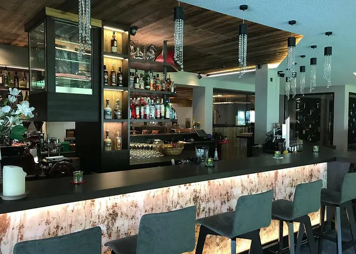 酒店 Bar & Restaurant 4*