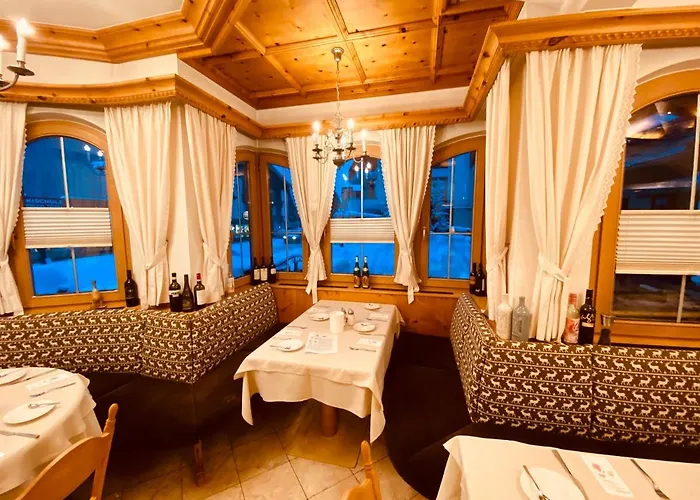 Hotel Bar & Restaurant 4*