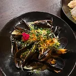 Hotel Bar & Restaurant